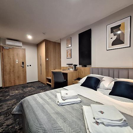 Hotel Gromada Ломжа Экстерьер фото