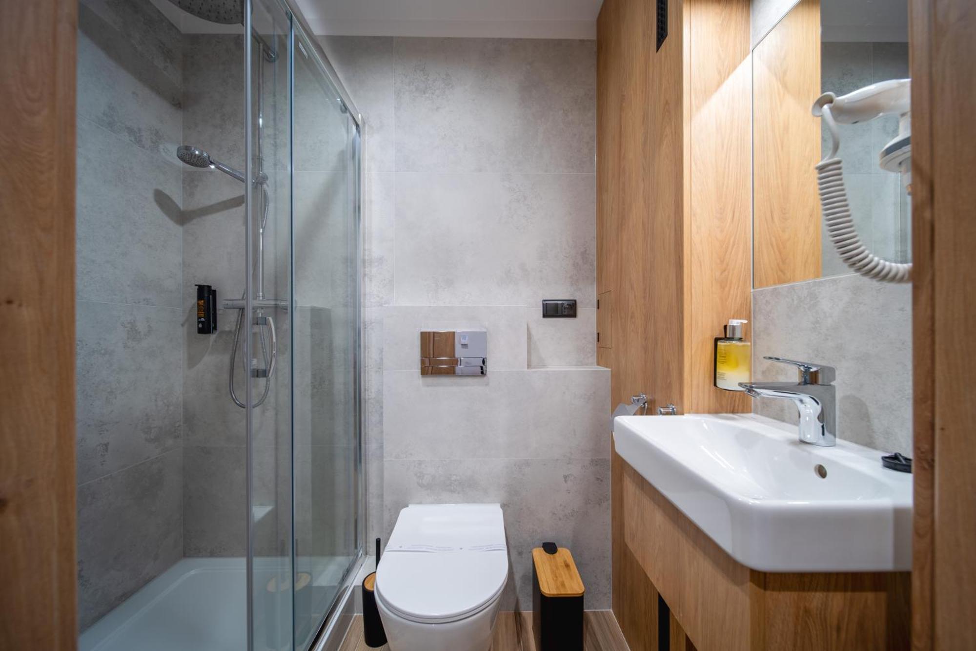 Hotel Gromada Ломжа Экстерьер фото